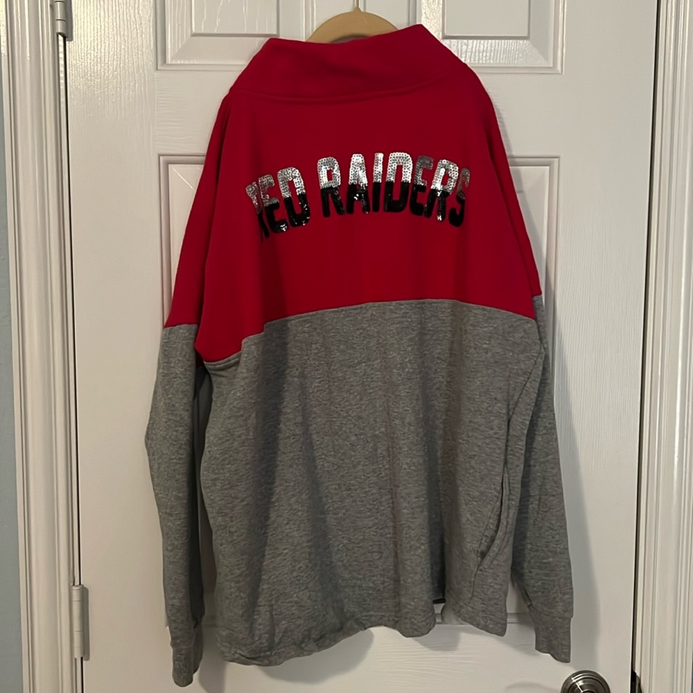 Sequin Texas Tech half snap